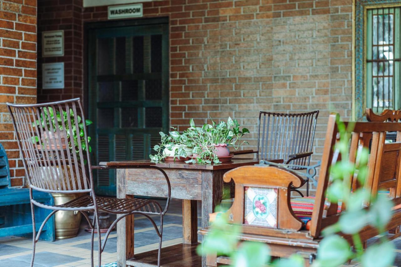 Bougainvilla Apartment 수라트 외부 사진