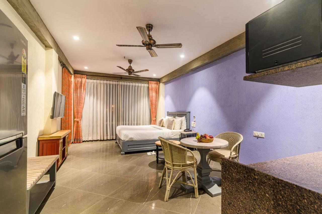 Bougainvilla Apartment 수라트 외부 사진